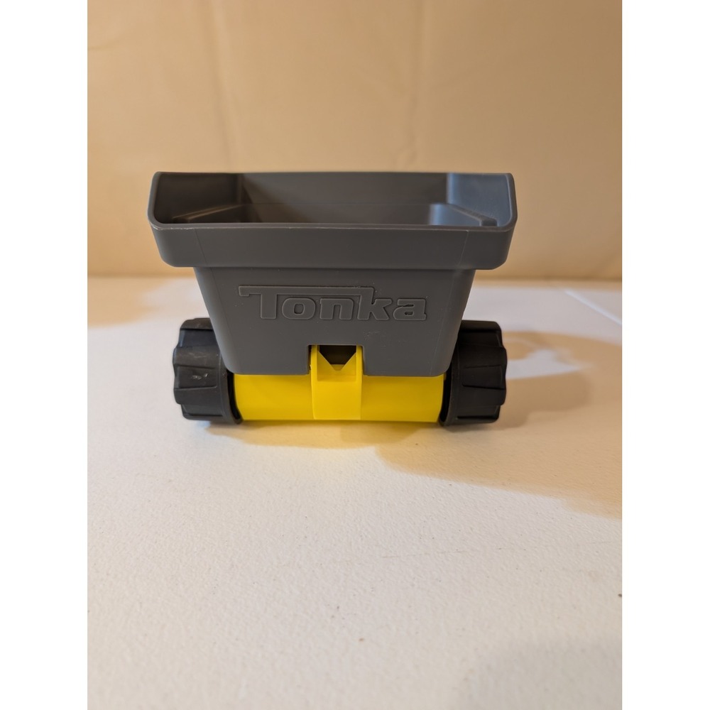 TONKA 952 Dump Truck Toy with Carry Handle – Durable Plastic Construction - Picture 3 of 3